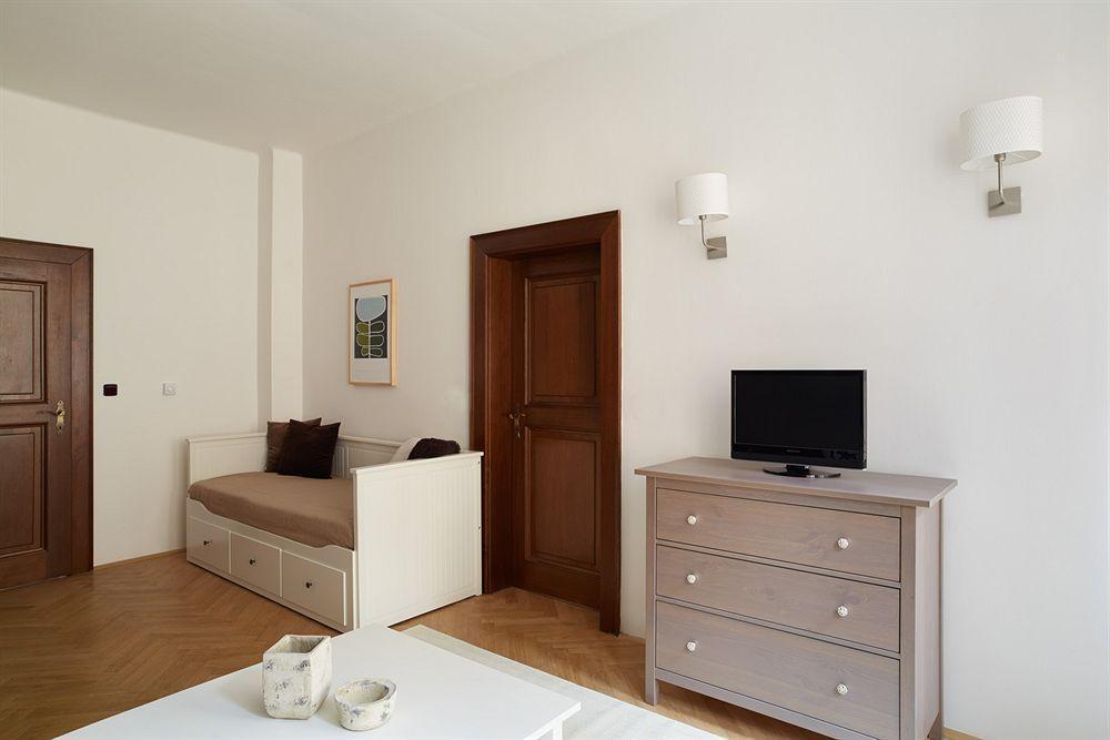 Abc Suites ปราก ภายนอก รูปภาพ
